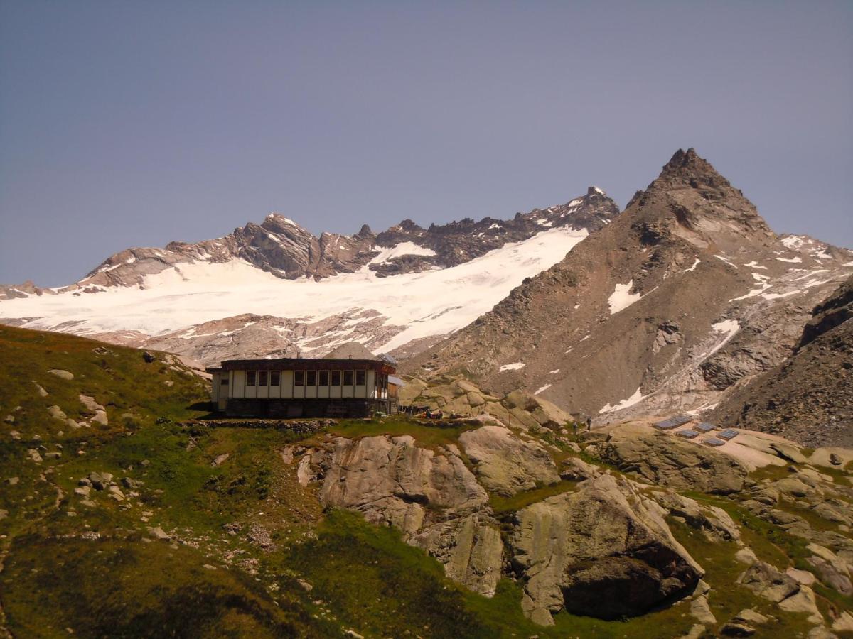 Hotel Du Glacier Des Evettes بونيفال سور آرك المظهر الخارجي الصورة